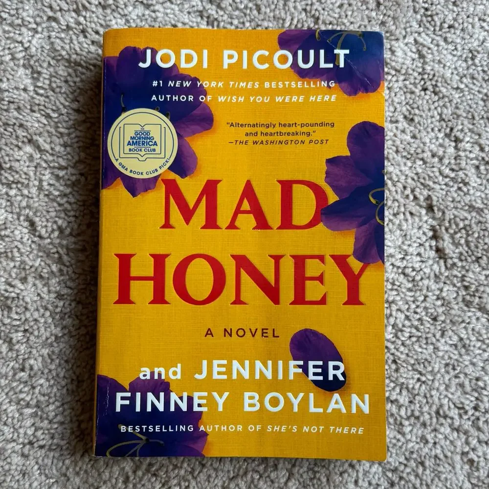 Mad Honey by Jodi Picoult and Jennifer Finney Boylan - Like New Condition